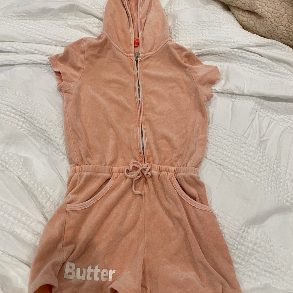 Butter Kids Romper Size M